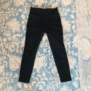 Everlane high rise skinny black jeans. Stretch.